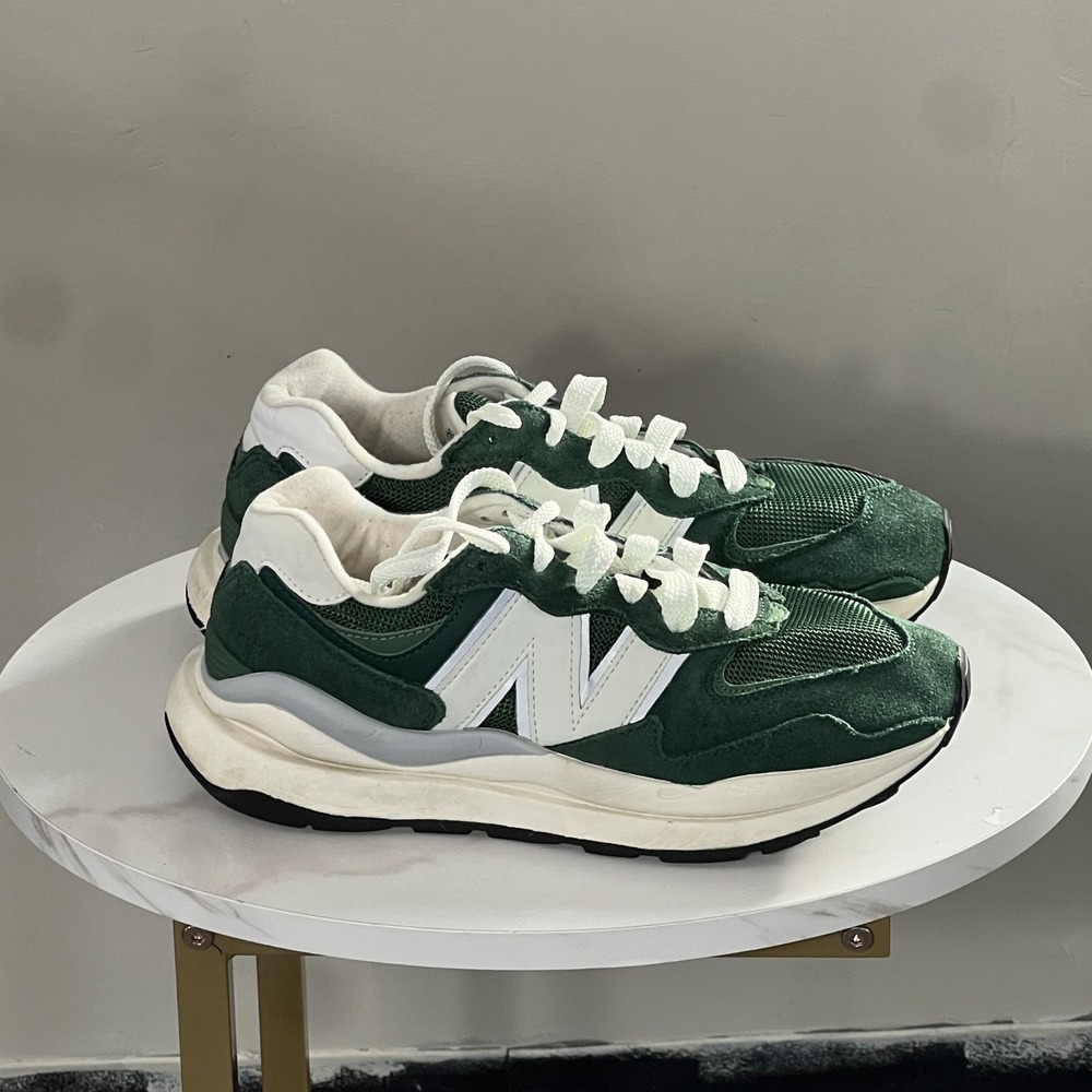 New Balance 57/40 Forest Green Sneaker Shoes Size 8.5